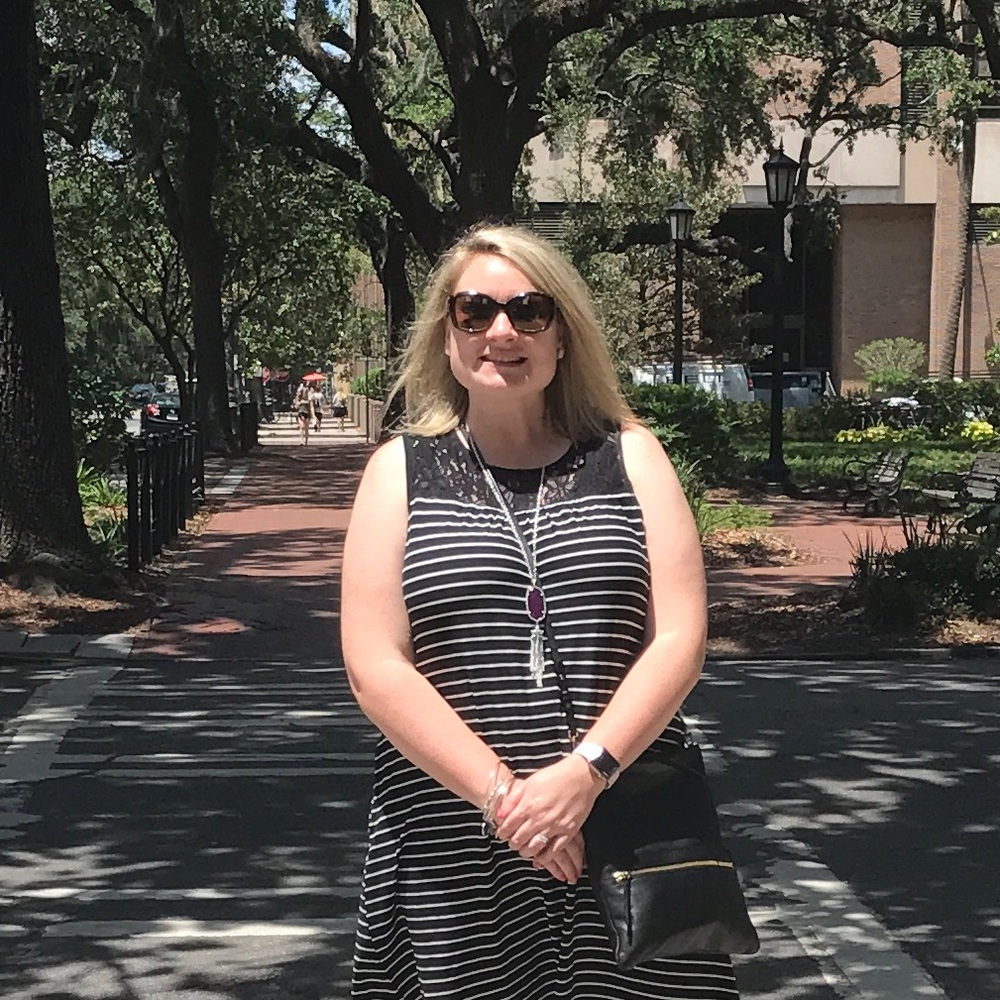 Meet your Posher, Carrie